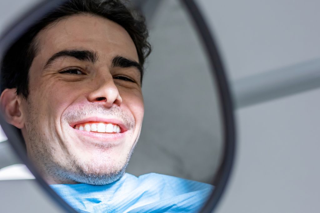 5 cambios en los dientes que conviene revisar